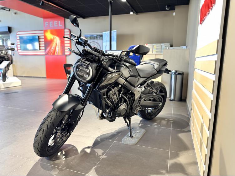 HONDA CB 650 R