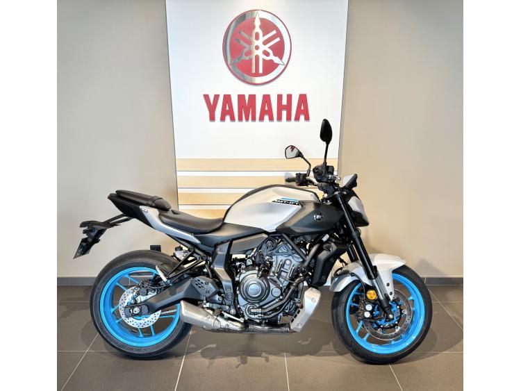 YAMAHA MT-07 (47.5CV)