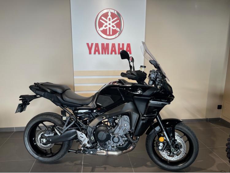 YAMAHA TRACER 9