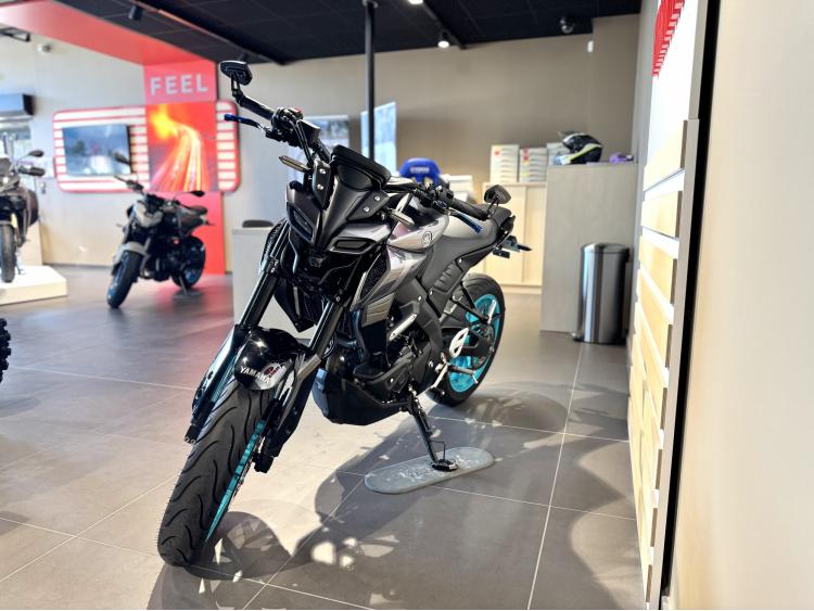 YAMAHA MT-125 ABS