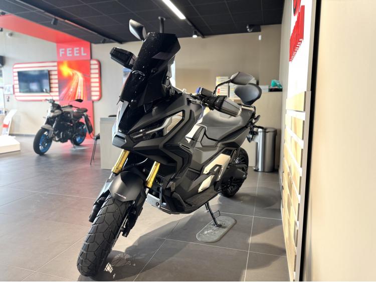 HONDA X-ADV