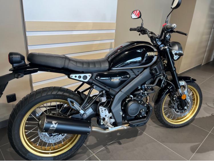 YAMAHA XSR 125 Legacy