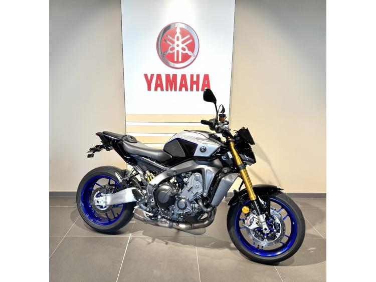 YAMAHA MT-09 SP