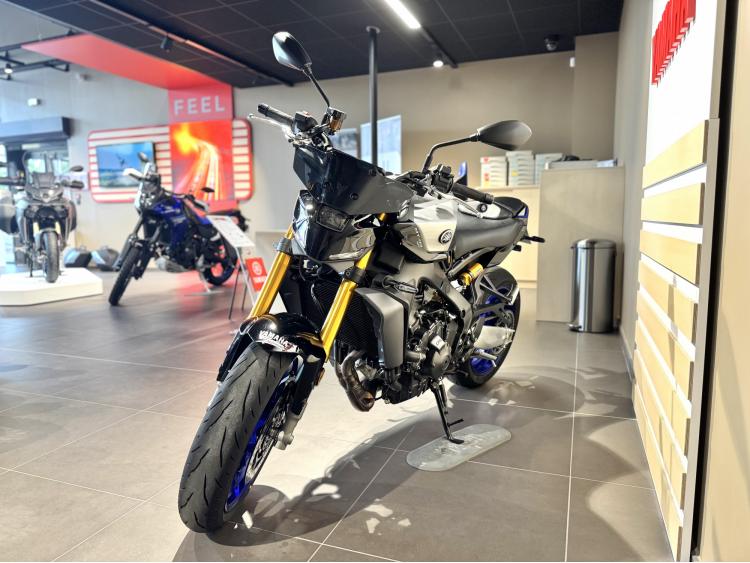 YAMAHA MT-09 SP