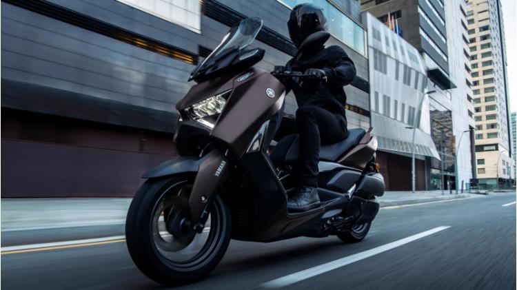 XMAX 300 TECH MAX (24)