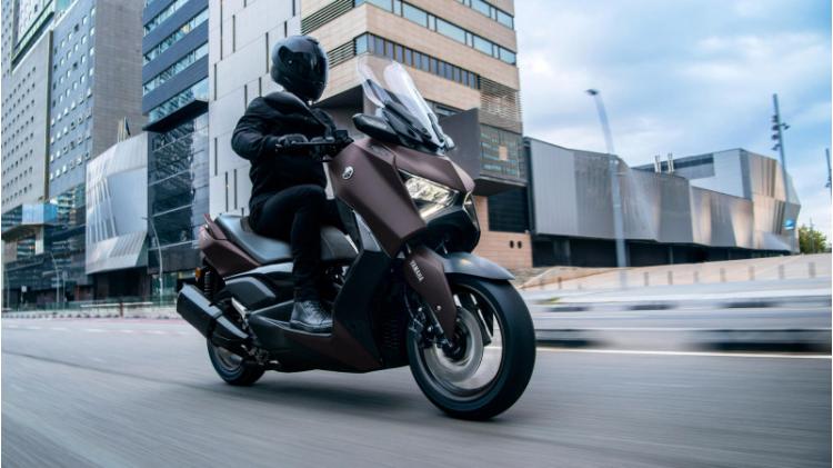 XMAX 300 TECH MAX (24)