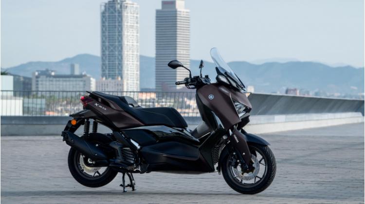 XMAX 125 TECH MAX (24)
